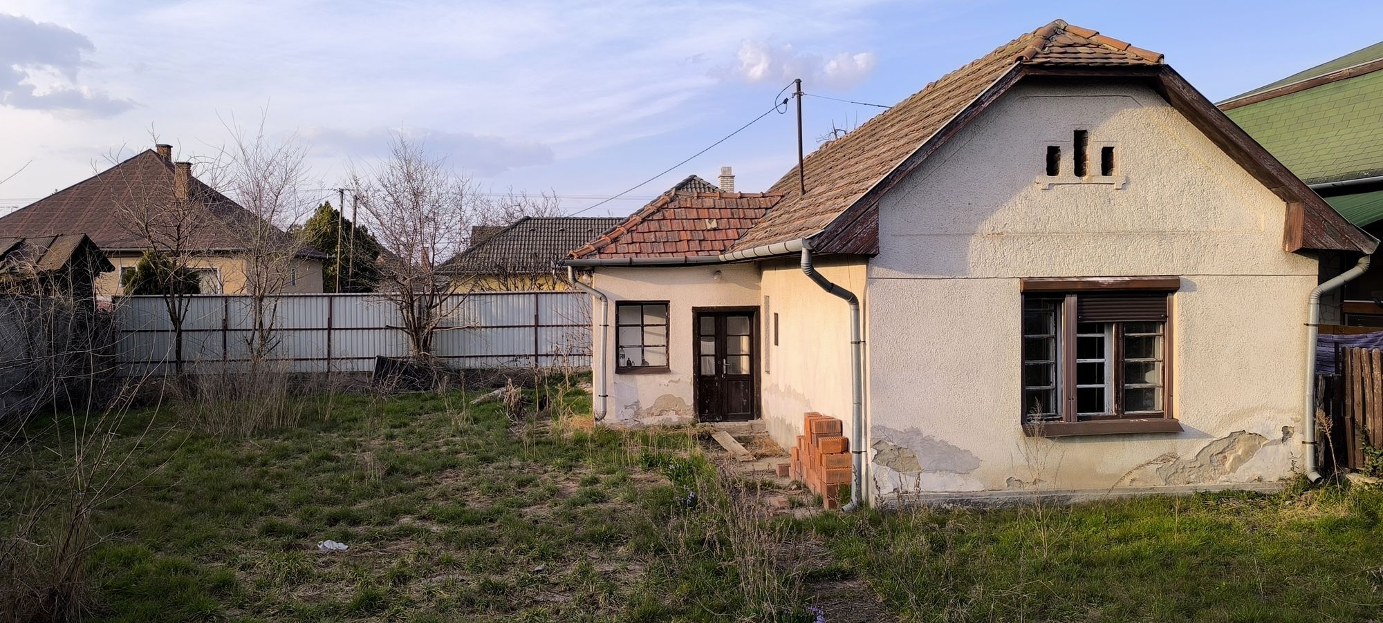 Debrecen Vámospércsi úton telek eladó!