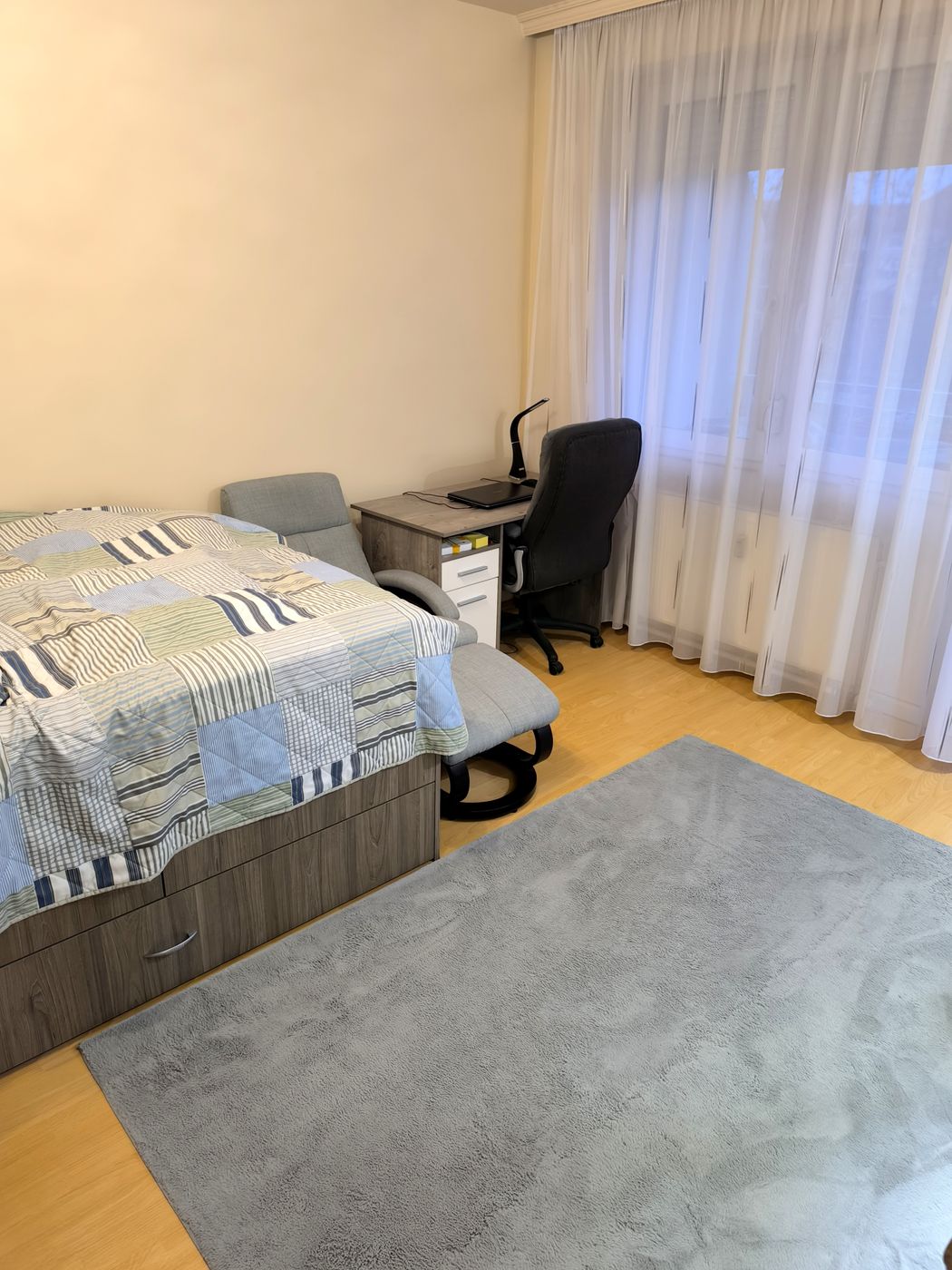 Debrecen, Tócóskert – Derék utcán FELÚJÍTOTT, ERKÉLYES lakás eladó!