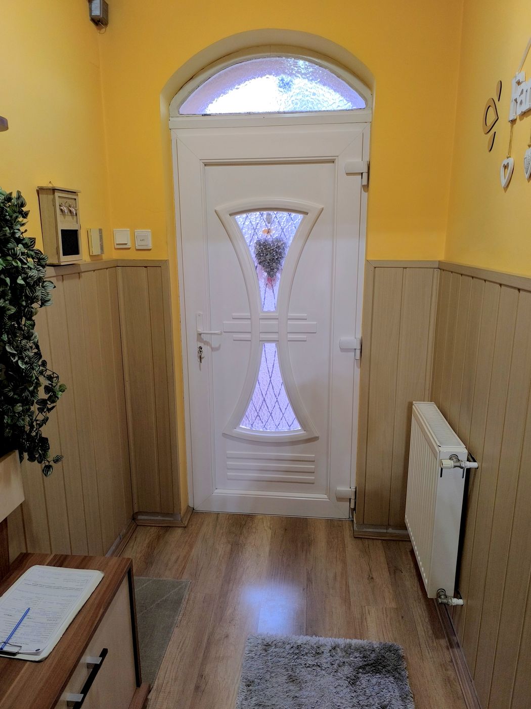 Debrecen – Homokkertben 105 m2 -es ikerház eladó!