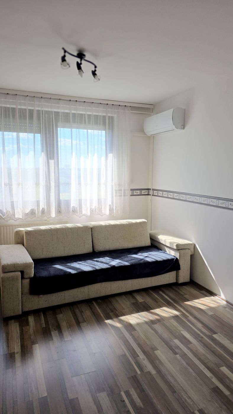 DEBRECEN, TÓCÓVÖLGY – 59 M2-ES, 2 SZOBÁS LAKÁS 2 DB GREE KLÍMÁVAL ELADÓ!