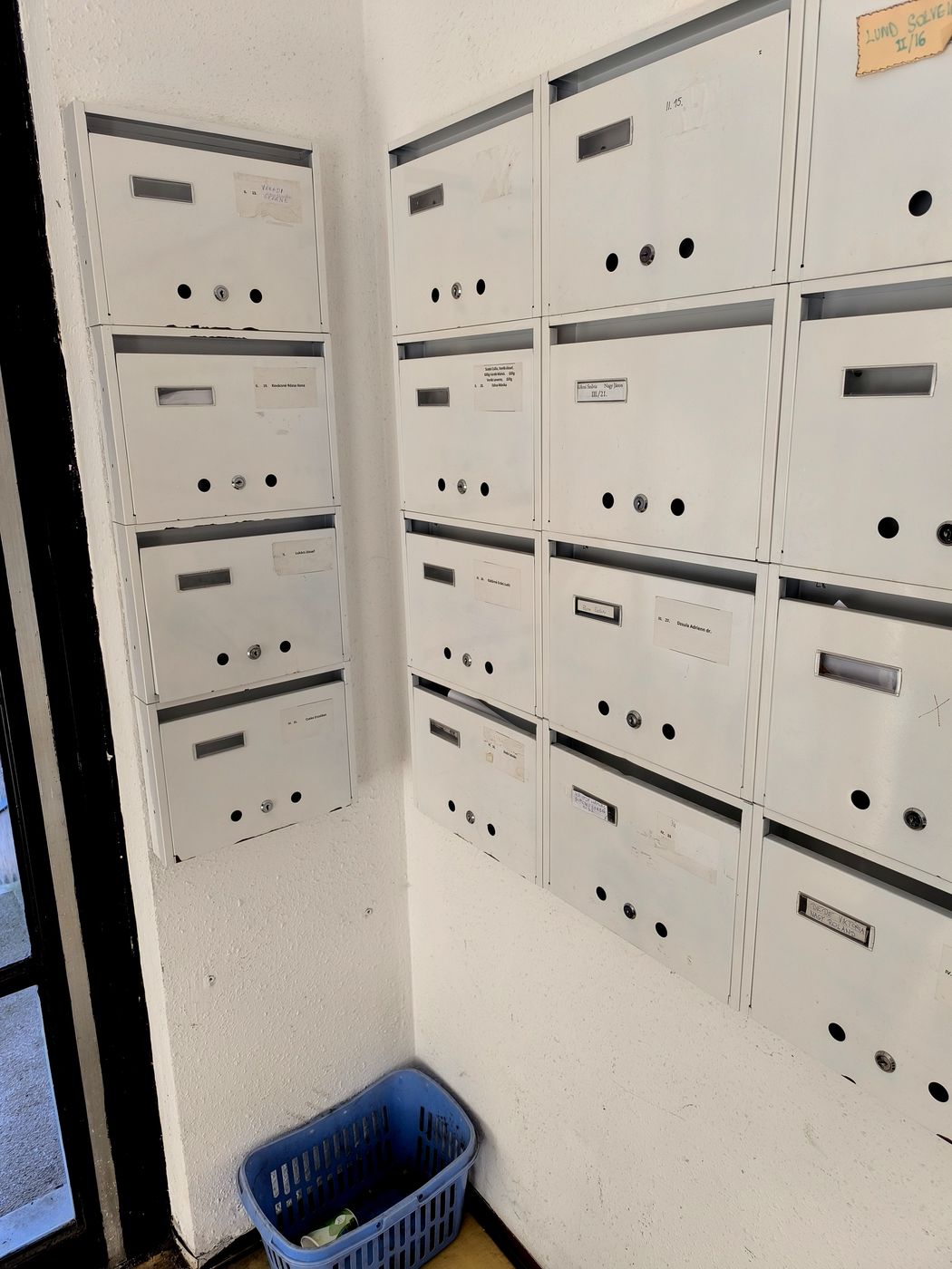 Debrecen Vezért utcán 41 m2 -es lakás eladó!